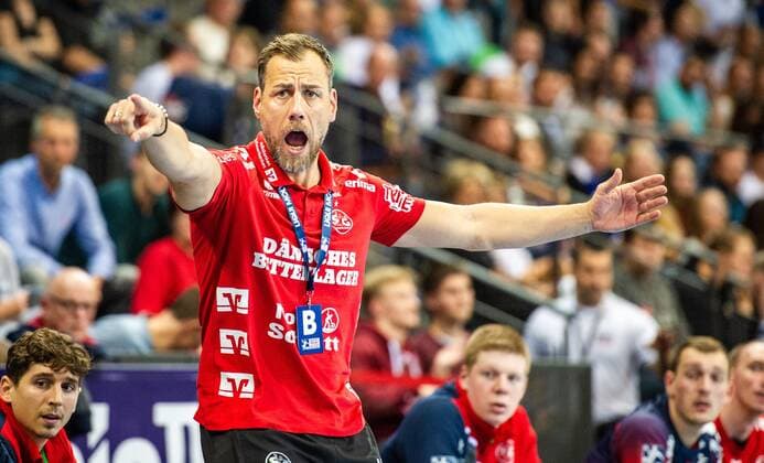 Machulla Maik (SG Flensburg-Handewitt C1) TVB 1898 Stuttgart - SG Flensburg-Handewitt HBL LIQUI MOLY Handball-Bundesliga Porsche-Arena Stuttgart Baden-Wuerttemberg Deutschland beim Spiel in der Handball Bundesliga, TVB 1898 Stuttgart - SG Flensburg-Handewitt. Stuttgart. 02.11.19 Handball Stuttgart. 02.11.19 Handball , Stuttgart Baden Wuerttemberg Deutschland