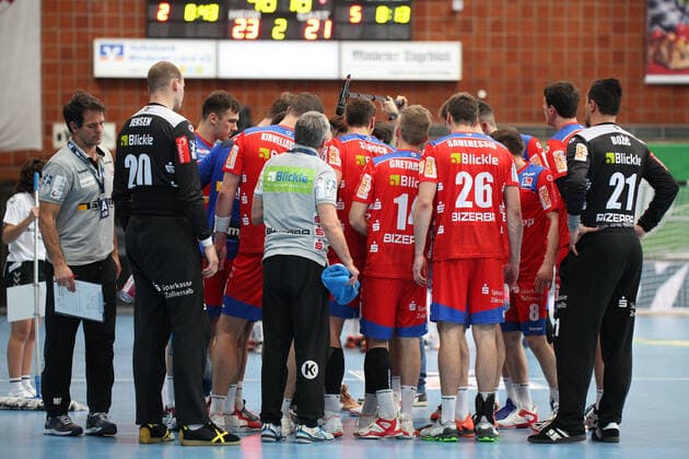 Auszeit HBW Balingen-Weilstetten GER, Handball, 1. Bundesliga, TSV GWD Minden gegen HBW Balingen-Weilstetten, 03.11.2019 Minden Copyright: xStrohdiekx Eibner-Pressefotox EP_jsk
