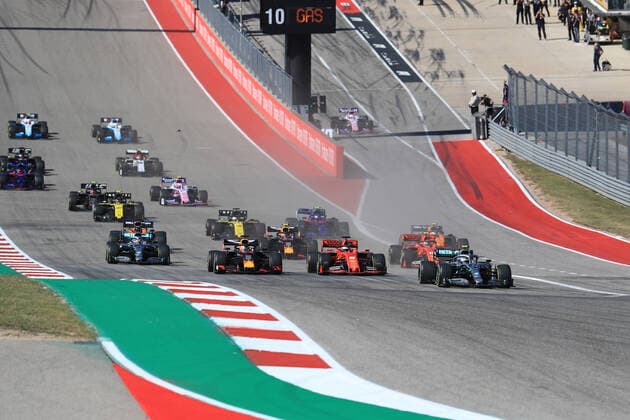 3rd November 2019; Circuit of the Americas, Austin, Texas, United States of America; Formula 1 United Sates Grand Prix, race day; Mercedes AMG Petronas Motorsport, Valtteri Bottas leads the race start as Vettel and Verstappen fight it out for 2nd place into corner 1  ActionPlus12184356 LeannexBoon