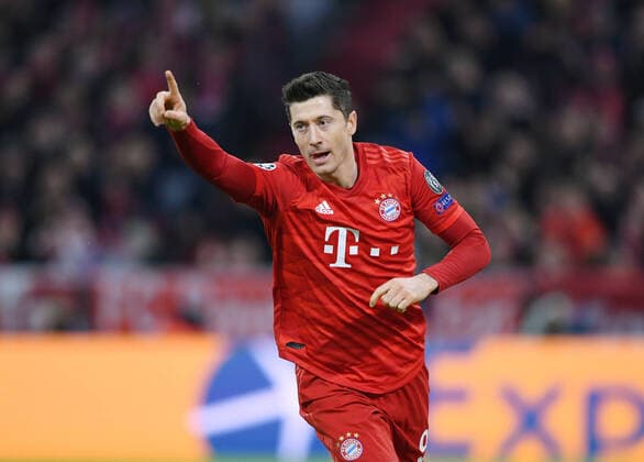 FUSSBALL CHAMPIONS LEAGUE SAISON 2019 2020 Vorrunde Gruppe B FC Bayern Muenchen - Olympiakos Piraeus 06.11.2019 JUBEL FC Bayern Muenchen; Torschuetze zum 1-0 Robert Lewandowski *** FOOTBALL CHAMPIONS LEAGUE SAISON 2019 2020 preliminary round group B FC Bayern Muenchen Olympiakos Piraeus 06 11 2019 JUBEL FC Bayern Muenchen scorers to 1 0 Robert Lewandowski