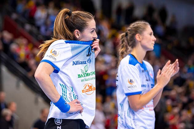 Ludwigsburg, Deutschland 06. November 2019: HBF - 19 20 - SG BBM Bietigheim vs. Thueringer HC Iveta Koresova (Thueringer HC) unzufrieden enttäuscht enttaeuscht niedergeschlagen frustriert, Ludwigsburg MHP Arena Baden-Württemberg Deutschland