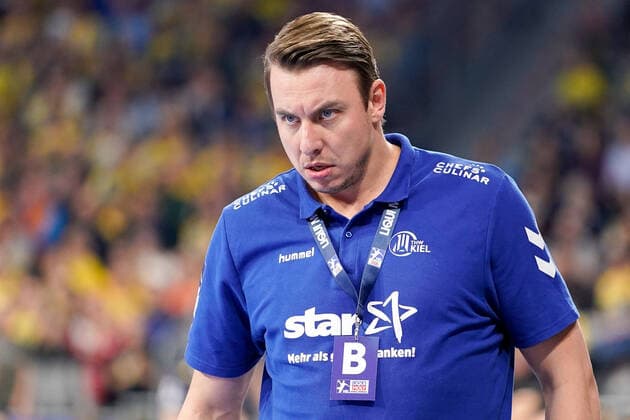 Filip Jicha (Trainer, Cheftrainer, THW), Einzelbild, Aktion, Action, 07.11.2019, Mannheim (Deutschland), Handball, Bundesliga, Rhein-Neckar Löwen - THW Kiel *** Filip Jicha Trainer, Head Coach, THW , single picture, action, action, 07 11 2019, Mannheim Germany , Handball, Bundesliga, Rhein Neckar Löwen THW Kiel xozx