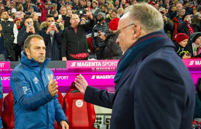 Fußball: 1. Bundesliga 11. Spieltag, FC Bayern München - Borussia Dortmund am 09.11.2019 im Allianz Arena in München. (Bayern) Hansi FLICK, Trainer, FCB Bayern München Muenchen, Portrait, Mimik, halbe Figur, Gestik, Karl-Heinz RUMMENIGGE, Vorstandsvorsitzender, FCB Bayern München Muenchen, DFL REGULATIONS PROHIBIT ANY USE OF PHOTOGRAPHS AS IMAGE SEQUENCES AND OR QUASI-VIDEO. Copyright: xKirchner ChristopherxNeundorfx