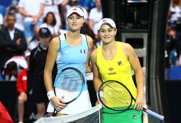 TENNIS FED CUP FINAL, Kristina Mladenovic of France and Ash Barty of Australia pose for a photo before they play a match on day 2 of the Fed Cup Final tennis competition between Australia and France at RAC Arena in Perth, Saturday, November 10, 2019. ( NO ARCHIVING, EDITORIAL USE ONLY, NO USE IN BOOKS WITHOUT CONSENT PERTH WA AUSTRALIA  Copyright: xGARYxDAYx 20191110001431827040