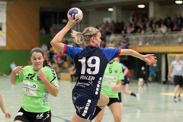 19 Saskia Hiller (SG H2Ku Herrenberg) Handball 2. HBF SG H2Ku Herrenberg vs. Fuechse Berlin 201911-09 Handball 2. HBF SG H2Ku Herrenberg vs. Fuechse Berlin Herrenberg Copyright: xBaur xEibner-Pressefotox EP_Soba