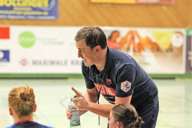 Herrenberg-Trainer Mike Leibssle Handball 2. HBF SG H2Ku Herrenberg vs. Fuechse Berlin 201911-09 Handball 2. HBF SG H2Ku Herrenberg vs. Fuechse Berlin Herrenberg Copyright: xBaur xEibner-Pressefotox EP_Soba