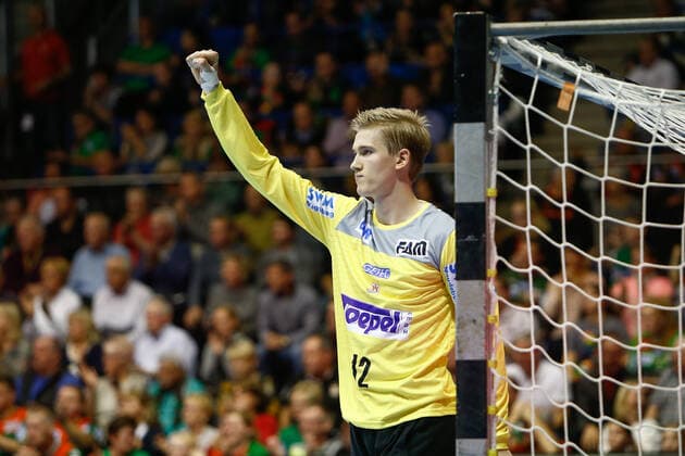 10.11.2019, xtgx, Handball Liqui Moly HBL, SC Magdeburg - GWD Minden emspor, v.l. Tobias Thulin (Magdeburg, 12) Jubelt über gehaltenen Ball, abgewehrt, gehalten, Torhüter GETEC Arena