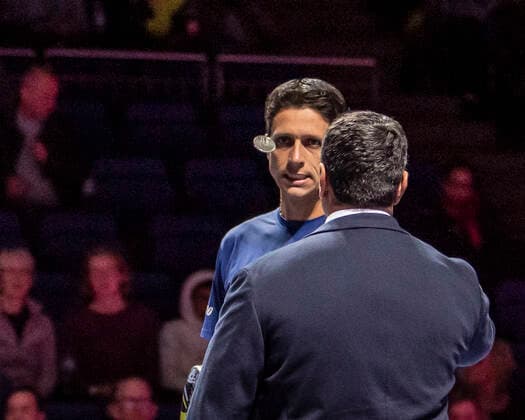 ATP, Tennis Herren Finals 2018 LONDRES, LO - 10.11.2019: ATP FINALS 2018 - Brazilian Tennis Player, Marcelo Melo, looks for coin in the draw before ATP Finals (men& 39;s des) ms) match between Kubot &amplo and Dod Dodig &amp; Polasek at the O2 Arena in Londongland. (PhotPhoto: Richard Callis Fotoarena) x1828691x  RichardxCallis