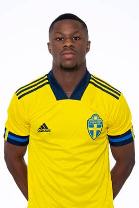 191112 Emmanuel Ekong i P17-landslaget poserar för porträtt den 12 november 2019 i Stockholm. Copyright: JESPERxZERMAN BB191112JZ010