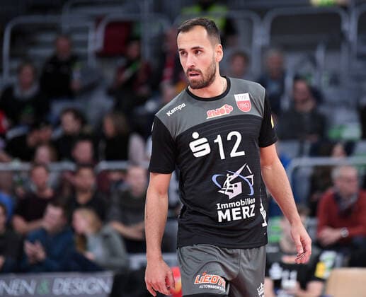 Volleyball 1. Bundesliga Saison 2019 2020 13.11.2019 HEITEC Volleys Eltmann - TV Rottenburg Ramon Renaldo Martinez Gion (TV Rottenburg) *** Volleyball 1 Bundesliga season 2019 2020 13 11 2019 HEITEC Volleys Eltmann TV Rottenburg Ramon Renaldo Martinez Gion TV Rottenburg