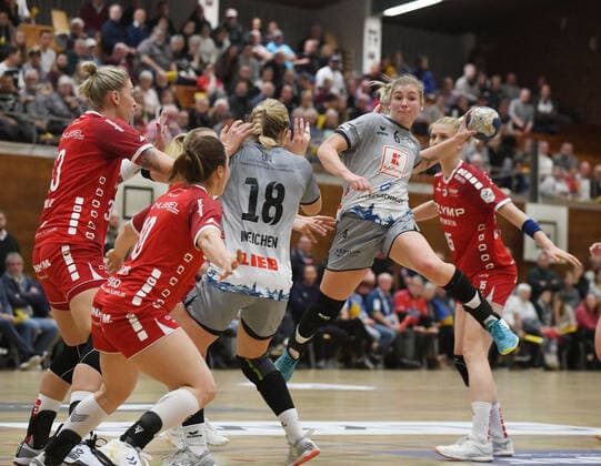 Nathalie Hendrikse (Neckarsulmer Union), SG BBM Bietigheim vs. Neckarsulmer Sport Union, 1. Bundesliga Frauen, 7. Spieltag, 13.11.2019, Eibner Memmler SG BBM Bietigheim vs. Neckarsulmer Sport Union, 1. Bundesliga Frauen, 7. Spieltag, 13.11.2019 Bietigheim-Bissingen Copyright: xMemmlerx Eibner-Pressefotox EP_mmr