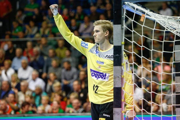 10.11.2019, xtgx, Handball Liqui Moly HBL, SC Magdeburg - GWD Minden emspor, v.l. Tobias Thulin (Magdeburg, 12) Jubelt über gehaltenen Ball, abgewehrt, gehalten, Torhüter GETEC Arena