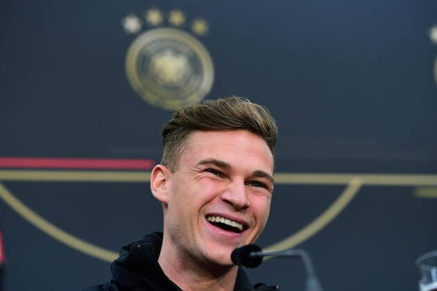 Sport Bilder des Tages Fußball Pressekonferenz Nationalmannschaft am 14.11.2019 im Radisson Blu Scandinavia in Düsseldorf Joshua Kimmich ( Deutschland ) DFB regulations prohibit any use of photographs as image sequences and or quasi-video.