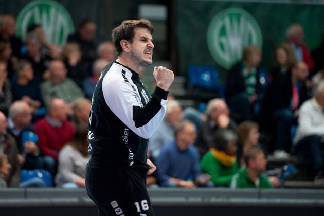 Minden, Deutschland 14.11.2019: 1. Handball-Bundesliga - 2019 2020 - GWD Minden vs. MT Melsungen Nebojsa Simic (Melsungen) Minden Nordrhein-Westfalen Deutschland Kampa Halle