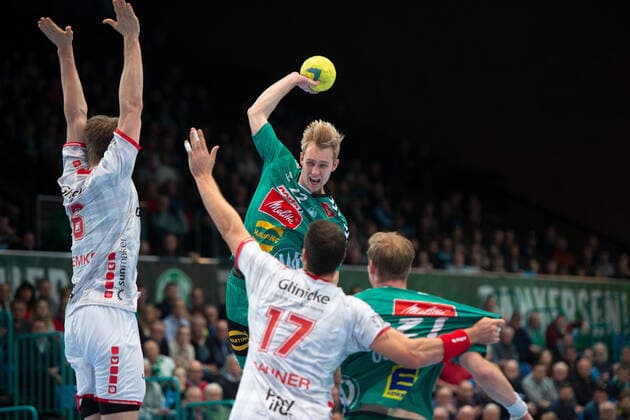Minden, Deutschland 14.11.2019: 1. Handball-Bundesliga - 2019 2020 - GWD Minden vs. MT Melsungen (M) Marian Michalczik (Minden) Minden Nordrhein-Westfalen Deutschland Kampa Halle