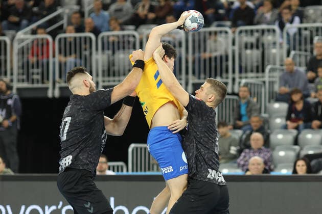 Zagreb, 14.11.2019. - Arena Zagreb hall, 2019 20 EHF Men s Champions League Group Phase. HC PPD Zagreb (black) - RK Celje Pivovarna Lasko (yellow) 27:31 RAZGOR David (9) vs BECIRI Kristian (80) and HRASTNIK Gasper (9) 