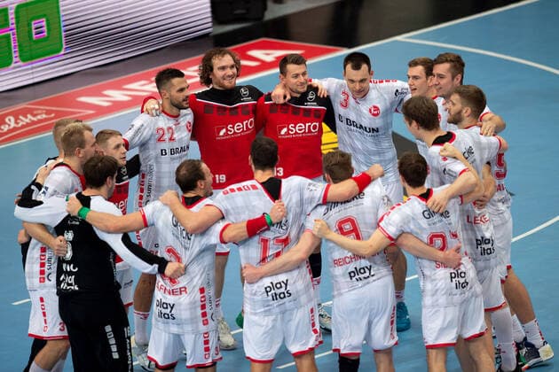 Minden, Deutschland 14.11.2019: 1. Handball-Bundesliga - 2019 2020 - GWD Minden vs. MT Melsungen Jubeltraube (Melsungen) Minden Nordrhein-Westfalen Deutschland Kampa Halle