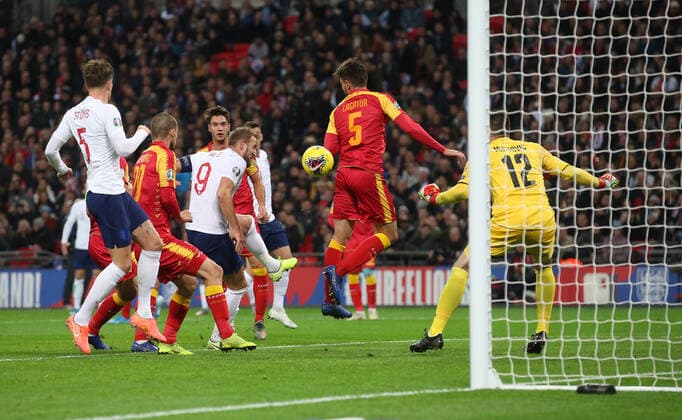 England v Montenegro UEFA EURO, EM, Europameisterschaft,Fussball 2020 Qualifiers Harry Kane of England scores their second goal during the UEFA Euro 2020 Qualifiers match at Wembley Stadium, London Content Not Available For UK Newspapers Copyright: xPaulxChestertonx FIL-13867-0019