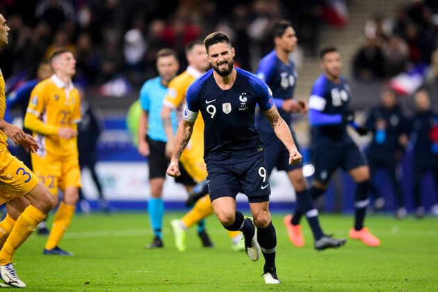 joie des joueurs de l equipe de France apres le but de Olivier Giroud (Fra) sur penalty FOOTBALL : France vs Moldavie - Qualifications Euro 2020 - Paris - 14 11 2019 JBAutissier Panoramic 