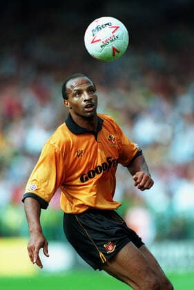 Großbritannien, Black History Month im Oktober - Sport Cyrille Regis Wolverhampton Wanderers FC 10 September 1993  Copyright: MaryxEvansxAllstarxTonyxEdenden 12099167 editorial use only