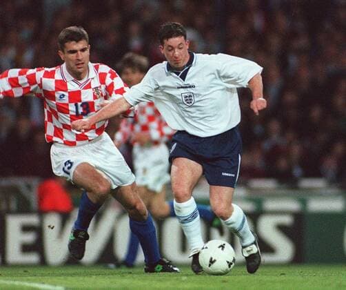 Robbie Fowler & Zvonimir Soldo England V Croatia 29 April 1996  Copyright: MaryxEvansxAllstarxDavidxGadd 12111434 editorial use only