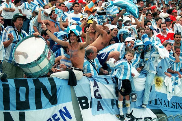 Argentina Fans Argentina V Croatia 26 June 1998  Copyright: MaryxEvansxAllstarxRichardxSellers 12129051 editorial use only