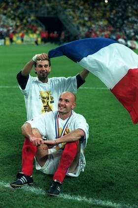 Frank Leboeuf With Medal Brazil V France 12 July 1998  Copyright: MaryxEvansxAllstarxStewartxKendall 12129401 editorial use only