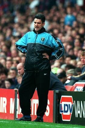 Fußball, Trainerhistorie, Aston Villa John Gregory aston Villa FC Manager 28 September 1998  Copyright: MaryxEvansxAllstarxDavidxDavies 12133350 editorial use only