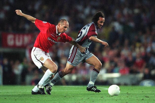 Jens Jeremies & Jaap Stam Bayern Munich V Manchester United, ManU 26 May 1999  Copyright: MaryxEvansxAllstarxRichardxSellers 12139189 editorial use only