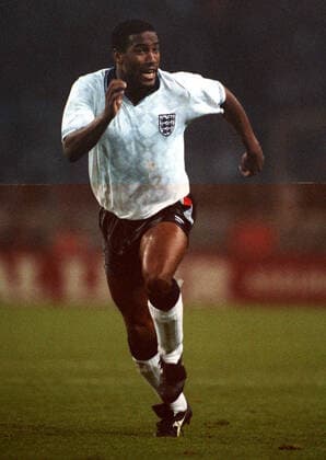 Großbritannien, Black History Month im Oktober - Sport John Barnes England & Liverpool FC 17 November 1990  Copyright: MaryxEvansxAllstarxStewartxKendall 12145716 editorial use only