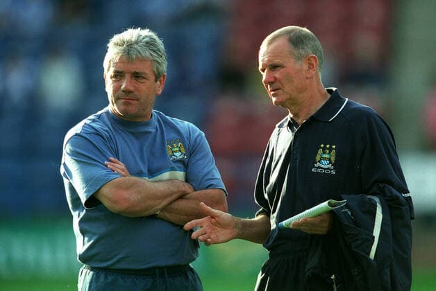 Kevin Keegan & Arthur Cox Manchester City Managment Huddersfield V Manchester City Huddersfield, Huddersfield 31 July 2001  Copyright: MaryxEvansxAllstarxMichaelxMayhew 12187813 editorial use only