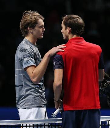 Alexander Zverev (GER) reacts avec Russian player and No.4 Seed Daniil Medvedev (RUS) after he won his third round robin match in London, O2 Arena at Nitto ATP, Tennis Herren Finals 2019 TENNIS : 2019 Nitto ATP Tennis Finals - Masters - Finale - Londres - 15 11 2019 PhotoNews Panoramic 