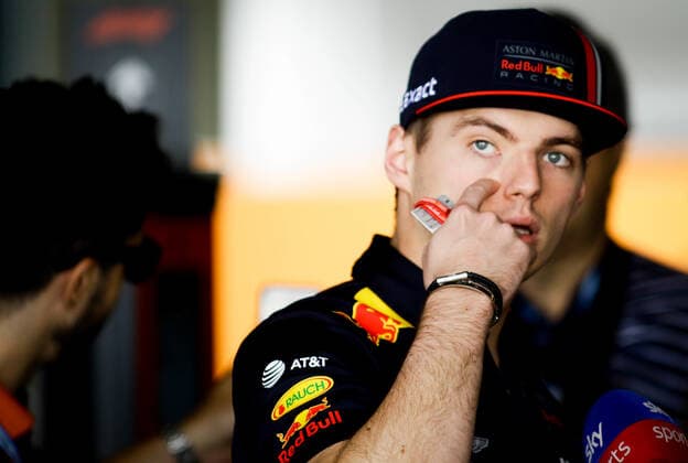 Treino classificatório GP Brasil F1 2019 SÃO PAULO, SP - 16.11.2019: TREINO CLASSIFICATÓRIO GP BRASIL F1 2019 - It will happen on Saturday (16), the qualifying training for GP Brazil Formula 1 2019, at the Interlagos racetrack, south of São Paulo. . In the photo, Red Bull Racing Honda rider Max Verstappen arrives at the racetrack. (Photo: Aloisio Mauricio Fotoarena) x1832056x  AloisioxMauricio