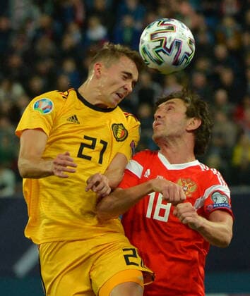 Russia, St. Petersburg, November 16, 2019. Belgian national team, Nationalteam players Timothy Kastan and Russian national team Yuri Zhirkov (left to right) in the qualifying match of the 2020 European Football Championship between the national teams of Russia and Belgium.
