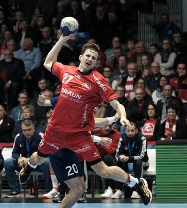 Handball, EHF Cup, MT Melsungen - Olympiakos Piräus 17.11.2019 xkhx Melsungen Men s EHF Cup 2019 20, 3. Qualifikationsrunde: MT Melsungen Olympiacos SFP (GRE), Roman Sidorowicz (27,MT Melsungen)