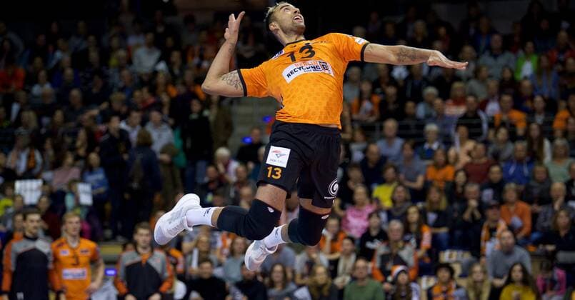Volleyball Berlin 16.11.2019 Bundesliga Herren Saison 2019 2020 Max Schmeling Halle BERLIN RECYCLING Volleys geg SWD powervolleys Düren 3 : 0 Benjamin PATCH 13 scc Berlin