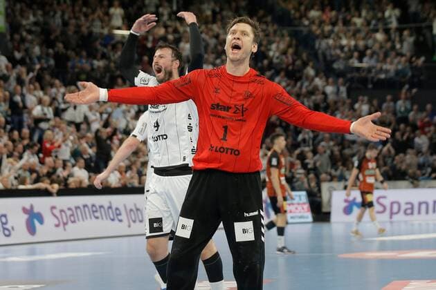1.Handball Bundesliga THW Kiel - TSV Hannover Burgdorf, Kiel, 17.11.2019 Jubel. Torwart Niklas Landin Jacobsen ( Kiel, 1 ) und Domagoj Duvnjak ( Kiel, 4 ) jubeln. Copyright: xBEAUTIFULxSPORTS DRPx