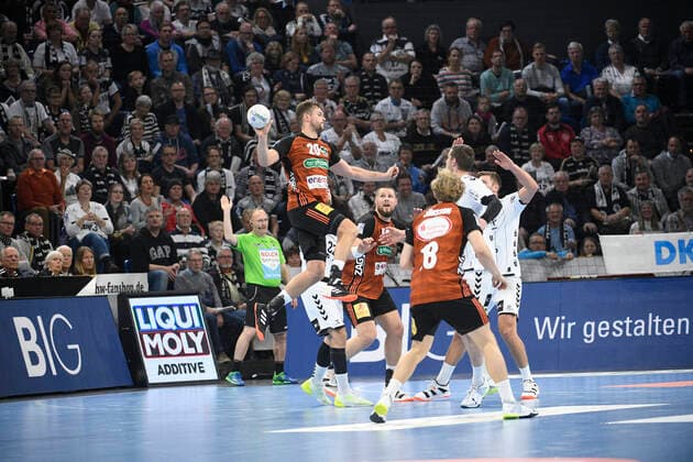 Fabian Böhm (TSV Hannover-Burgdorf), Handball-Bundesliga, Liqui-Moly-HBL, Männer, 13. Spieltag, TSV Hannover-Burgdorf), 17.11.19 Kiel Sparkassen Arena Schleswig-Holstein Germany