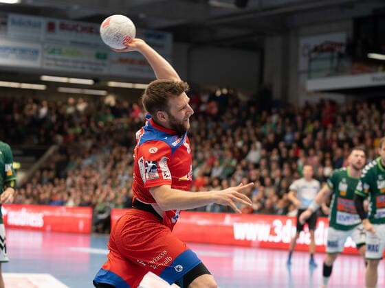 Gregor Thomann (HBW Balingen-Weilstetten 08), Frisch Auf Göppingen vs. HBW Balingen-Weilstetten, 1. Bundesliga, Handball, Herren, 17.11.2019 Frisch Auf Göppingen vs. HBW Balingen-Weilstetten, 1. Bundesliga, Handball, Herren, 17.11.2019 Göppingen Copyright: xSchmidtx Eibner-Pressefotox EP_mst