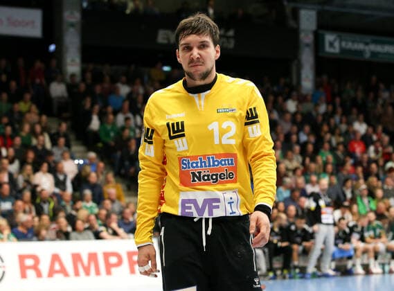 17.11.2019, Deutschland, Göppingen, Handball Bundesliga Saison 2019 2020 FRISCH AUF! Göppingen vs. HBW Balingen Weilstetten: Daniel Rebmann (FAG) enttäuscht