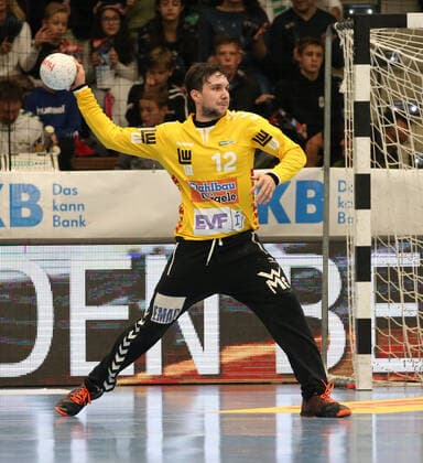 17.11.2019, Deutschland, Göppingen, Handball Bundesliga Saison 2019 2020 FRISCH AUF! Göppingen vs. HBW Balingen Weilstetten: Daniel Rebmann (FAG)