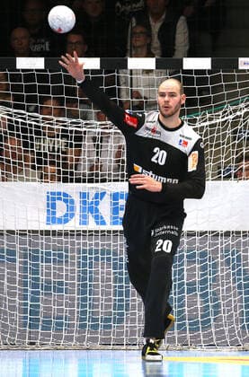 17.11.2019, Deutschland, Göppingen, Handball Bundesliga Saison 2019 2020 FRISCH AUF! Göppingen vs. HBW Balingen Weilstetten: Mike Jensen (HBW)