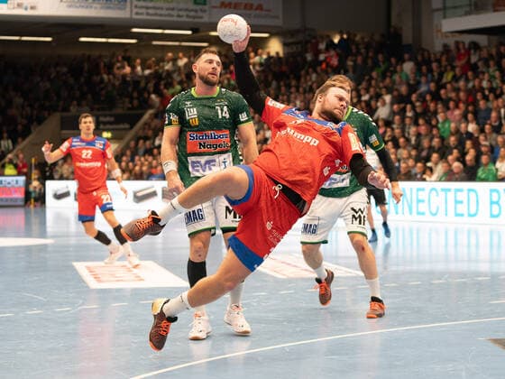Marcel Niemeyer (HBW Balingen-Weilstetten 03), Frisch Auf Göppingen vs. HBW Balingen-Weilstetten, 1. Bundesliga, Handball, Herren, 17.11.2019 Frisch Auf Göppingen vs. HBW Balingen-Weilstetten, 1. Bundesliga, Handball, Herren, 17.11.2019 Göppingen Copyright: xEibner-Pressefotox EP_mst