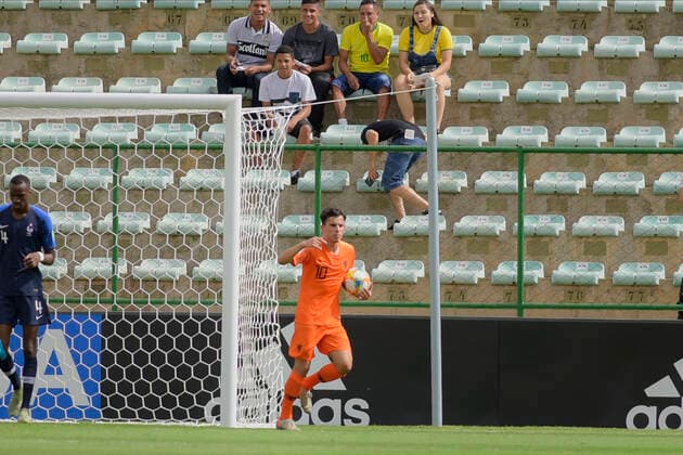 Fußball, U17 WM, Niederlande - Frankreich Sub 17 Holanda e França BRASÍLIA, DF - 17.11.2019: SUB 17 HOLANDA E FRANÇA - Mohamed Taabouni scores for the Netherlands during Under 17 Netherlands and France. Match valid for the 3rd place match in the FIFA U17, U 17 World Cup. Bezerrão Stadium. Brasilia DF. (Photo: Reinaldo Reginato Fotoarena) x1833246x  ReinaldoxReginato