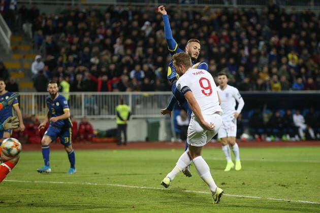 Kosovo v England UEFA EURO, EM, Europameisterschaft,Fussball 2020 Qualifiers Harry Kane of England scores his sides 2nd goal during the UEFA Euro 2020 Qualifiers match at Fadil Vokrri Stadium, Prishtina Content Not Available For UK Newspapers Copyright: xPaulxChestertonx FIL-13875-0035