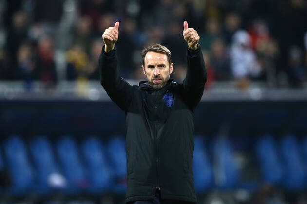 Kosovo v England UEFA EURO, EM, Europameisterschaft,Fussball 2020 Qualifiers England Manager Gareth Southgate acknowledges the travelling fans at the end of the UEFA Euro 2020 Qualifiers match at Fadil Vokrri Stadium, Prishtina Content Not Available For UK Newspapers Copyright: xPaulxChestertonx FIL-13875-0072