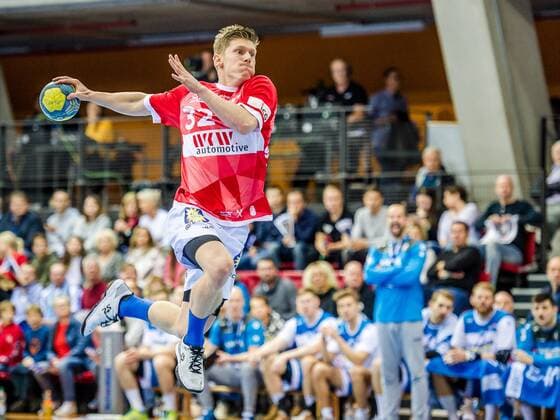 Jeffrey Boomhouwer (Bergischer HC 32) beim Spiel in der Handball Bundesliga, TVB 1898 Stuttgart - Bergischer HC. Stuttgart. 17.11.19 Handball 13. Spieltag , Stuttgart Baden Wuerttemberg Deutschland