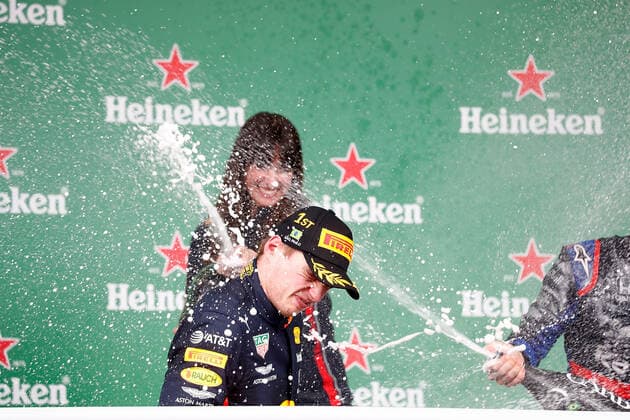 FORMULA 1 HEINEKEN GRANDE PRÃäMIO DO BRASIL 2019 17.11.2019, Autodromo Jose Carlos Pace, Interlagos, FORMULA 1 HEINEKEN GRANDE PRÃäMIO DO BRASIL 2019 , im Bild Podium: Sieger Max Verstappen (NEL 33), Aston Martin Red Bull Racing, 2.Platz für Pierre Gasly (FRA 10), Red Bull Toro Rosso Honda. 3.Platz für Lewis Hamilton (GB 44), Mercedes-AMG Petronas Motorsport