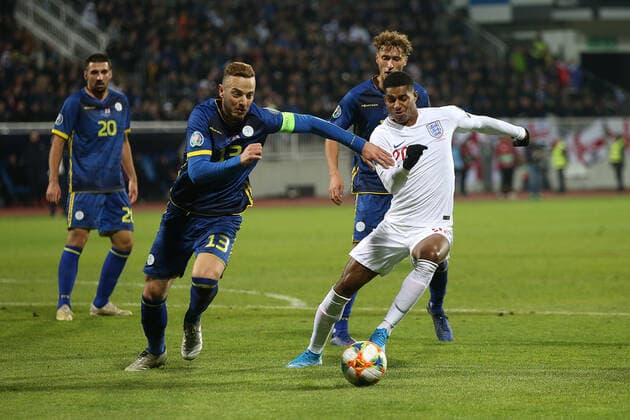 Kosovo v England UEFA EURO, EM, Europameisterschaft,Fussball 2020 Qualifiers Amir Rrahmani of Kosovo and Marcus Rashford of England in action during the UEFA Euro 2020 Qualifiers match at Fadil Vokrri Stadium, Prishtina Content Not Available For UK Newspapers Copyright: xPaulxChestertonx FIL-13875-0238