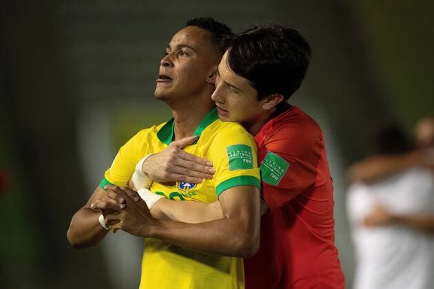 Brazilian players Marcelo Pitaluga (R) and Lazaro (L) celebrate after winning the FIFA U 17 World Cup after defeating Mexico in the final, at the Bezerrao stadium in Gama, Brazil, 17 November 2019. Final: Brazil vs. Mexico !ACHTUNG: NUR REDAKTIONELLE NUTZUNG!  Copyright: xJoedsonxAlvesx AME6554 20191118-637096396622008122